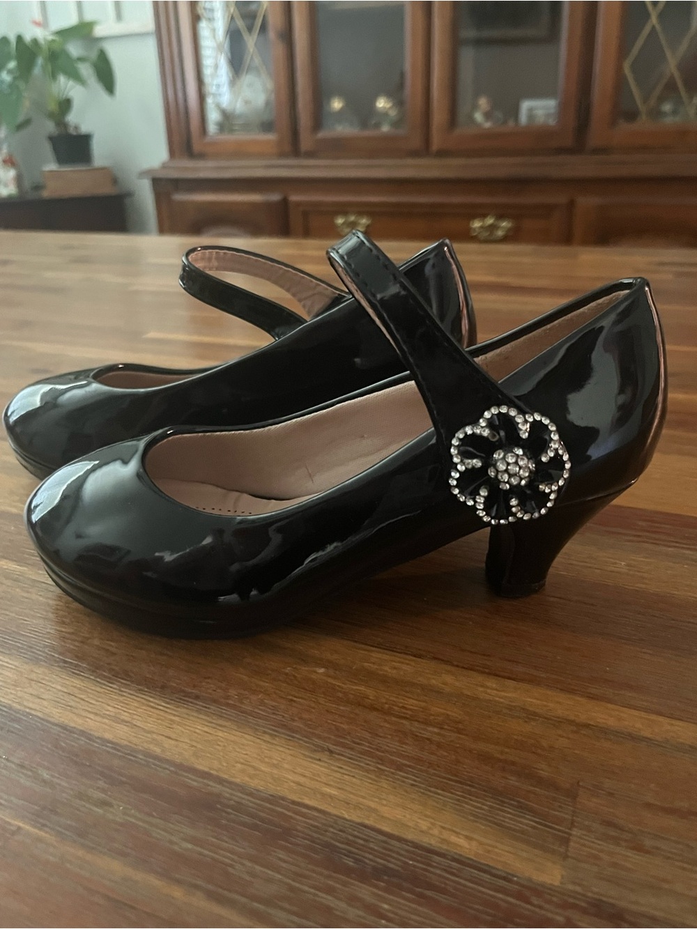 Link Black Patent Mary Jane Heels with Rhinestone Flower